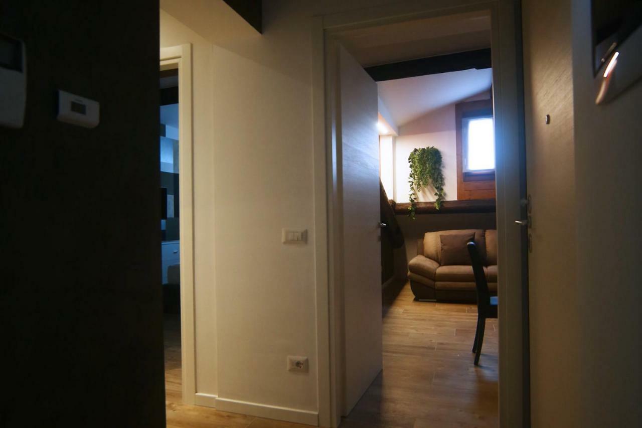 Garibaldi Fifty Attic Near Duomo Apartment มิลาน ภายนอก รูปภาพ